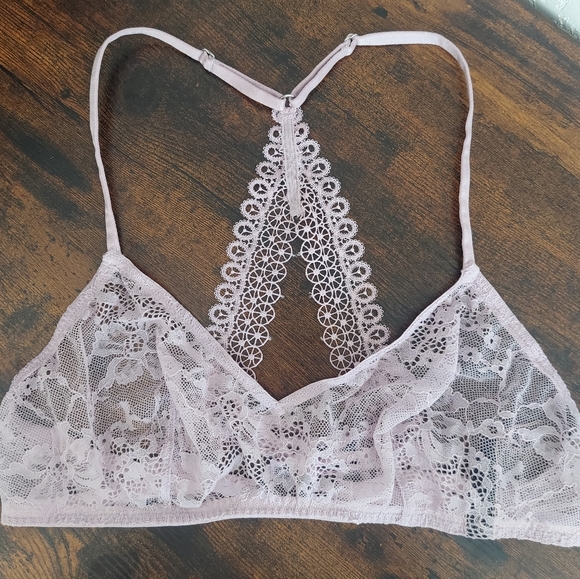 Victoria's Secret Other - Victoria’s Secret Seamless Laced Bralette XL